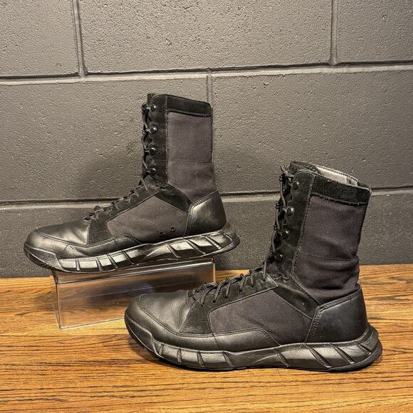 Oakley Field Assault 8" Black Leather Tactical Combat Boots Men’s 11 - Picture 1 of 8